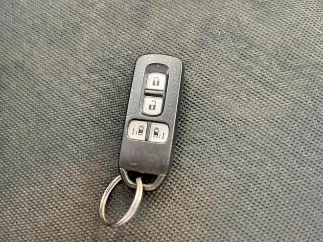 N-BOXGターボパッケージ 4WD 5年保証 スマキー パワスラ ナビTV Bカメ クルコン パドルシフト ドラレコ 寒冷地仕様 禁煙 修復歴無