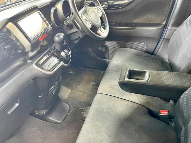 N-BOXGターボパッケージ 4WD 5年保証 スマキー パワスラ ナビTV Bカメ クルコン パドルシフト ドラレコ 寒冷地仕様 禁煙 修復歴無