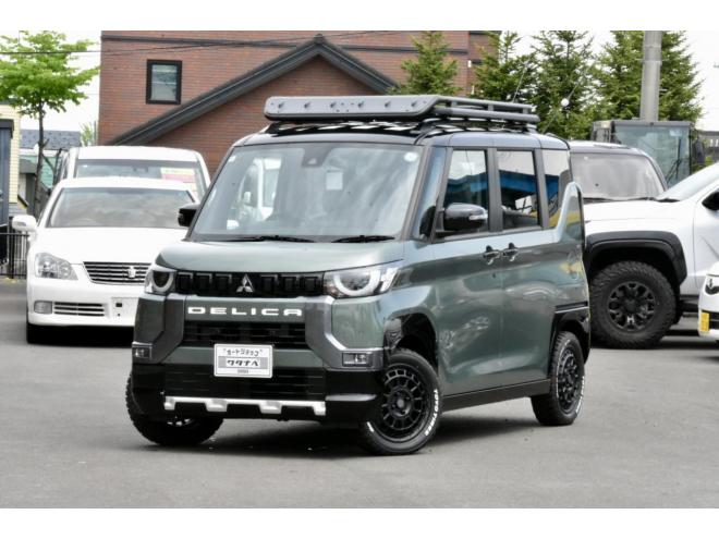 デリカミニTプレミアム　4WD　タローズオリジナル　ブラックエディション