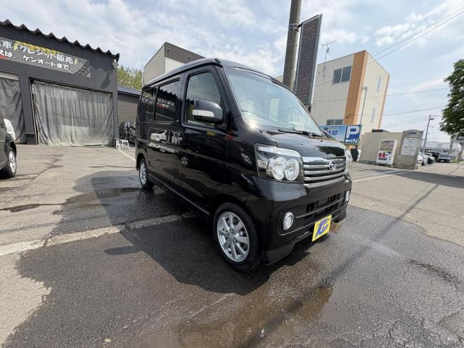 アトレーATRAI WAGON 4WD CUSTOM RS-LTD箱ワゴンTURBO入庫　検2付　 寒冷地仕様　リアヒーター　パワースライドドア　HID　BTフルセグナビ　ベンチシート　キーレス　フォグランプ　スタットレス 4WD 660 5Dr