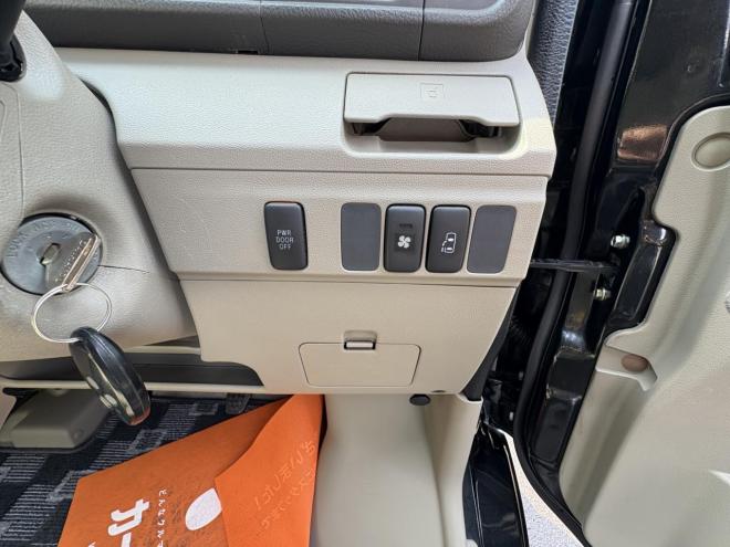 アトレーATRAI WAGON 4WD CUSTOM RS-LTD箱ワゴンTURBO入庫　検2付　 寒冷地仕様　リアヒーター　パワースライドドア　HID　BTフルセグナビ　ベンチシート　キーレス　フォグランプ　スタットレス 4WD 660 5Dr