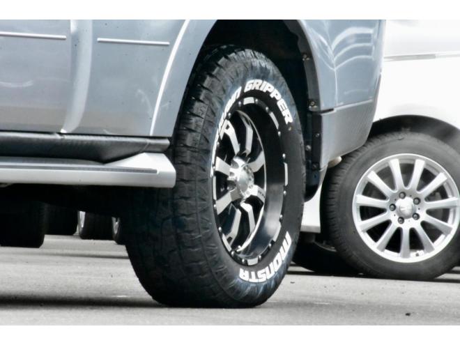 パジェロロング　エクシード　４ＷＤ　本州仕入　ロックフォードサウンド　ＭＫＷ１７インチアルミ　ホワイトレター　ヒッチメンバー付　ナビ／バックカメラ