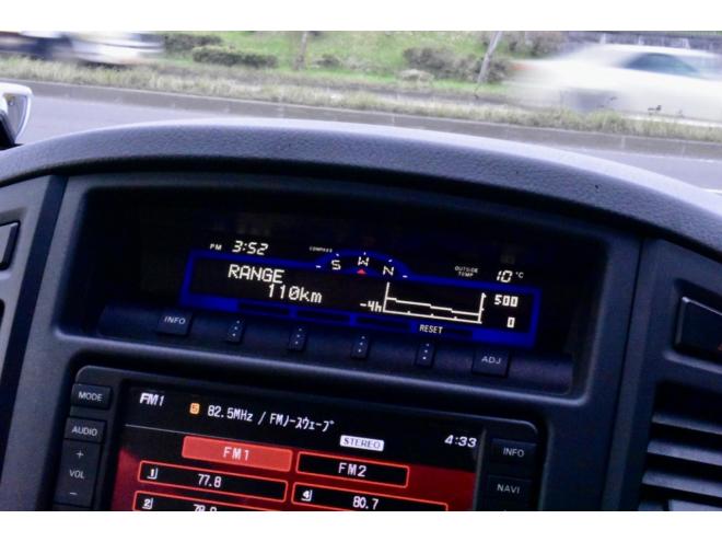 パジェロロング　エクシード　４ＷＤ　本州仕入　ロックフォードサウンド　ＭＫＷ１７インチアルミ　ホワイトレター　ヒッチメンバー付　ナビ／バックカメラ