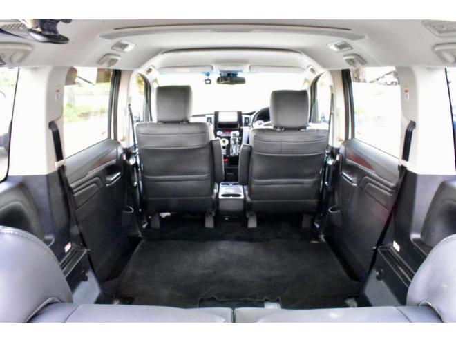 デリカD：5　Ｇパワーパッケージ　４ＷＤ　本州仕入　後期モデル　公認５名乗車　ワンオーナ　新品シートカバー　バンパーガード　電動リアゲート　シートヒータ　社外ナビ・Ｂカメラ　ＥＴＣ