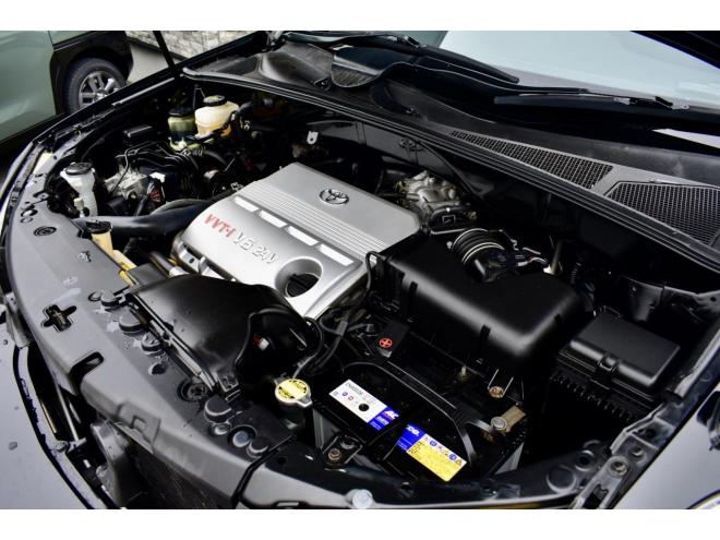 ハリアー３００Ｇ　Ｌパッケージ　４ＷＤ　ダッシュ割れ無　社外ナビ付　走行５万ｋｍ台　寒冷地仕様