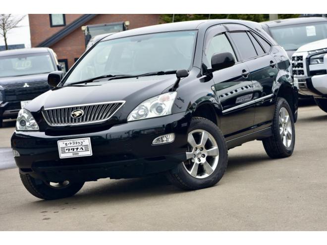 ハリアー３００Ｇ　Ｌパッケージ　４ＷＤ　ダッシュ割れ無　社外ナビ付　走行５万ｋｍ台　寒冷地仕様