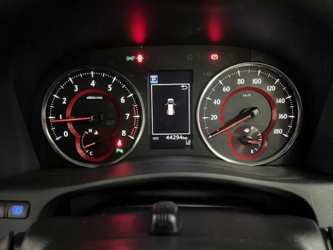 アルファードＳ　Ｃパッケージ後期型　本州仕入　禁煙車　プリクラッシュ　レーダークルーズ　レーントレーシング　純正１８インチＡＷ　社外１６ＡＷ＋スタッドレスタイヤ付　純正１０インチナビ（フルセグ地デジ　Ｂｌｕｅｔｏｏｔｈ）＋バックカメラ　純正１２．１インチリアフリップダウンモニター　両側パワースライドドア　パワーバックドア　純正ブラックレザーシート　電動オットマン　ＬＥＤヘッドライト　純正ドライブレコーダー　ステアリングヒーター　シートヒーター＆クーラー　ＥＴＣ 4WD 2500 5Dr