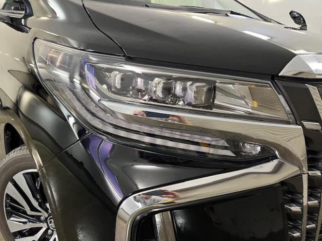 アルファードＳ　Ｃパッケージ後期型　本州仕入　禁煙車　プリクラッシュ　レーダークルーズ　レーントレーシング　純正１８インチＡＷ　社外１６ＡＷ＋スタッドレスタイヤ付　純正ナビ（Ｍｉｒａｃａｓｔ　Ｂｌｕｅｔｏｏｔｈ）＋バックカメラ　両側パワースライドドア　パワーバックドア　純正ブラックレザーシート　電動オットマン　三眼ＬＥＤヘッドライト　前後ドライブレコーダー　ステアリングヒーター　シートヒーター＆クーラー　ＥＴＣ 4WD 2500 5Dr