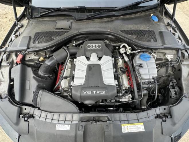 アウディA7スポーツバック 3.0TFSIクワトロ 4WD 3000 5Dr