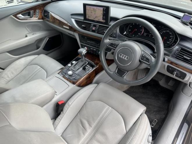 アウディA7スポーツバック 3.0TFSIクワトロ 4WD 3000 5Dr