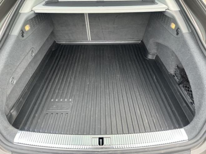 アウディA7スポーツバック 3.0TFSIクワトロ 4WD 3000 5Dr