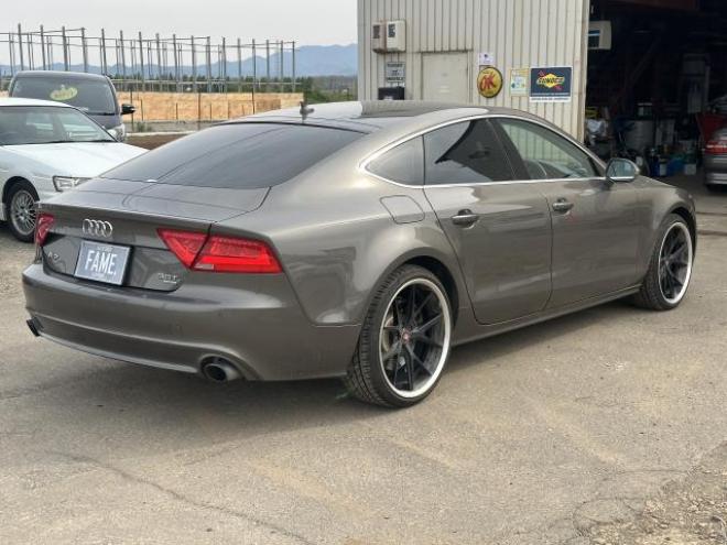 アウディA7スポーツバック 3.0TFSIクワトロ 4WD 3000 5Dr