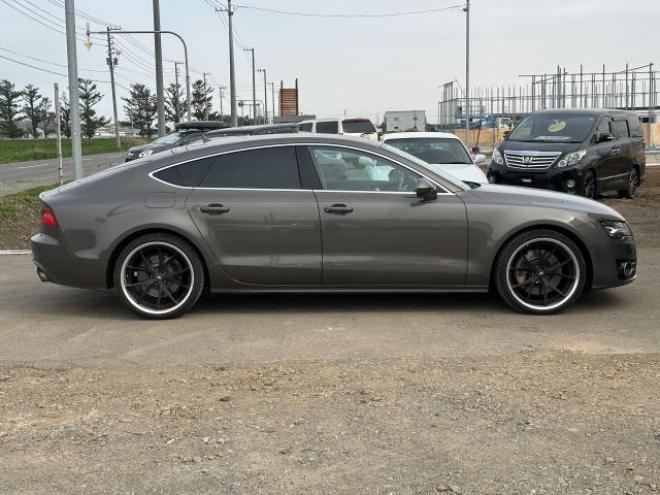 アウディA7スポーツバック 3.0TFSIクワトロ 4WD 3000 5Dr