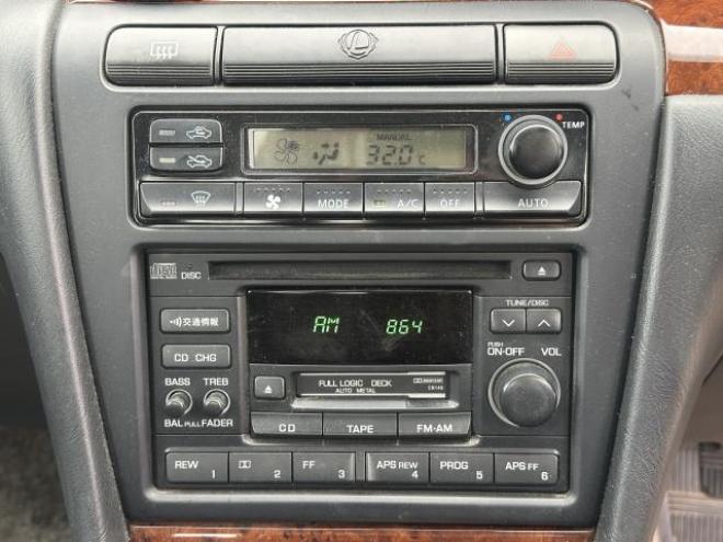ローレル2.5 25クラブS タイプX 5名 2500 4Dr