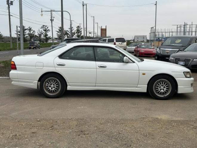ローレル2.5 25クラブS タイプX 5名 2500 4Dr