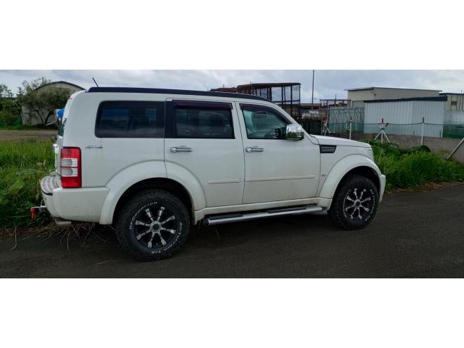 ダッジナイトロAWD 4WD 3700 5Dr