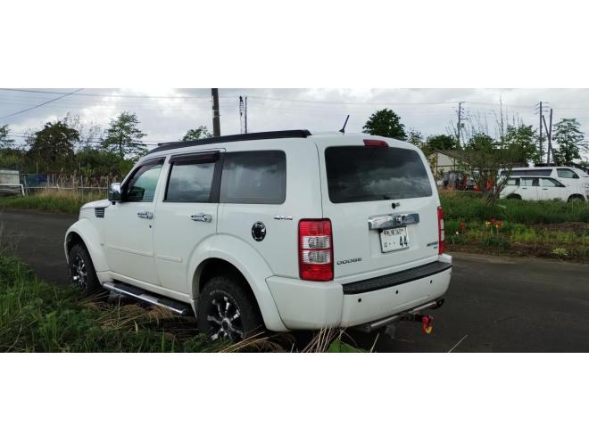 ダッジナイトロAWD 4WD 3700 5Dr
