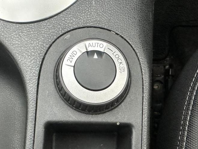 デュアリス2.0 20G FOUR 4WD 2000 5Dr