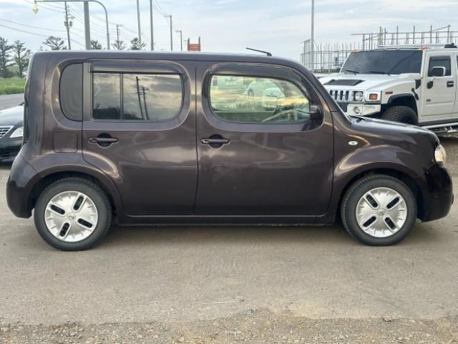 キューブ1.5 15X FOUR Mセレクション  4WD 1500 5Dr