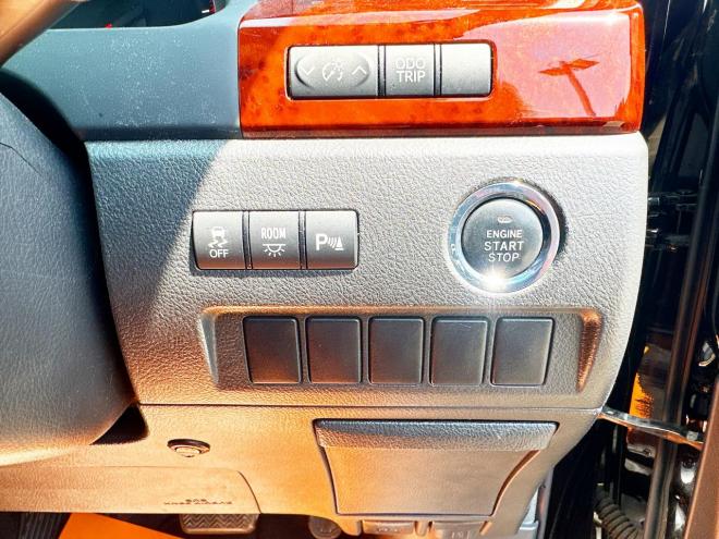 ヴェルファイア2.4ZプラチナセレクションⅡ 4WD　ローンが不安な方＜優遇ローン＞1年保証　本州仕入　両側Pスラ　社外ナビ