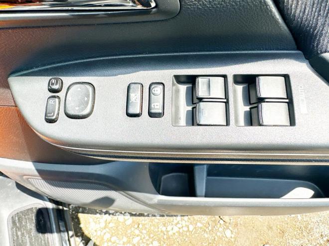 ヴェルファイア2.4ZプラチナセレクションⅡ 4WD　ローンが不安な方＜優遇ローン＞1年保証　本州仕入　両側Pスラ　社外ナビ