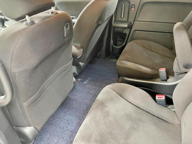 フリード1.5Gジャストセレクション 4WD 5年保証 パワスラ 寒冷地仕様
