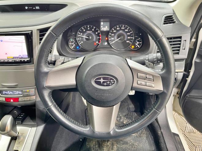 レガシィB4 2.5GTアイサイト スポーツS 4WD 5年保証 スマキー 夏冬タイヤ ETC ナビ 寒冷地仕様 禁煙 車検整備2年付 修復歴無
