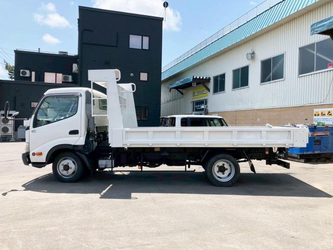 デュトロ中古　ワイドファームダンプ　4WD　小型トラック