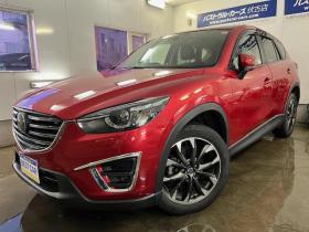 CX-5　ＸＤ　Ｌパッケージ　本州仕入　禁煙車　ＷＡＫＯＳバリアスコーティング済　スカイアクティブディーゼルターボ　純正１９インチＡＷ　純正１９ＡＷ＋スタッドレスタイヤ付　純正ナビ（地デジ　ＤＶＤ再生　Ｂｌｕｅｔｏｏｔｈ）＋バックカメラ＆サイドカメラ　ＢＯＳＥサウンド　純正ブラックレザーシート　レーダークルーズコントロール　ブラインドスポット　車線逸脱警報　ＬＥＤヘッドライト　両席シートヒーター　アドバンスキー　横滑り防止装置　ＥＴＣ 4WD 2200 5Dr