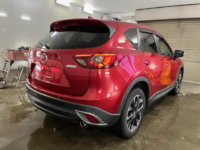 CX-5ＸＤ　Ｌパッケージ　本州仕入　禁煙車　ＷＡＫＯＳバリアスコーティング済　スカイアクティブディーゼルターボ　純正１９インチＡＷ　純正１９ＡＷ＋スタッドレスタイヤ付　純正ナビ（地デジ　ＤＶＤ再生　Ｂｌｕｅｔｏｏｔｈ）＋バックカメラ＆サイドカメラ　ＢＯＳＥサウンド　純正ブラックレザーシート　レーダークルーズコントロール　ブラインドスポット　車線逸脱警報　ＬＥＤヘッドライト　両席シートヒーター　アドバンスキー　横滑り防止装置　ＥＴＣ 4WD 2200 5Dr