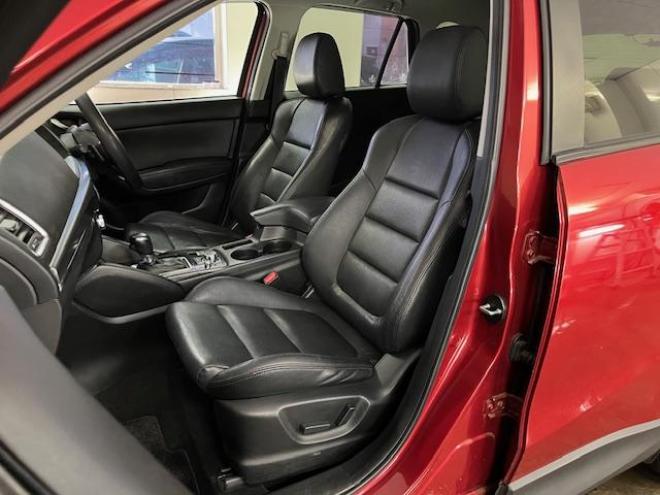 CX-5ＸＤ　Ｌパッケージ　本州仕入　禁煙車　ＷＡＫＯＳバリアスコーティング済　スカイアクティブディーゼルターボ　純正１９インチＡＷ　純正１９ＡＷ＋スタッドレスタイヤ付　純正ナビ（地デジ　ＤＶＤ再生　Ｂｌｕｅｔｏｏｔｈ）＋バックカメラ＆サイドカメラ　ＢＯＳＥサウンド　純正ブラックレザーシート　レーダークルーズコントロール　ブラインドスポット　車線逸脱警報　ＬＥＤヘッドライト　両席シートヒーター　アドバンスキー　横滑り防止装置　ＥＴＣ 4WD 2200 5Dr