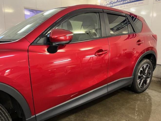 CX-5ＸＤ　Ｌパッケージ　本州仕入　禁煙車　ＷＡＫＯＳバリアスコーティング済　スカイアクティブディーゼルターボ　純正１９インチＡＷ　純正１９ＡＷ＋スタッドレスタイヤ付　純正ナビ（地デジ　ＤＶＤ再生　Ｂｌｕｅｔｏｏｔｈ）＋バックカメラ＆サイドカメラ　ＢＯＳＥサウンド　純正ブラックレザーシート　レーダークルーズコントロール　ブラインドスポット　車線逸脱警報　ＬＥＤヘッドライト　両席シートヒーター　アドバンスキー　横滑り防止装置　ＥＴＣ 4WD 2200 5Dr