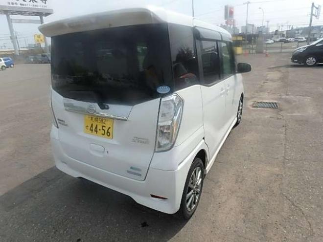 デイズルークスハイウェイスターS 4WD　検9/6ナビテレビ夏冬タイヤアルミ 660
