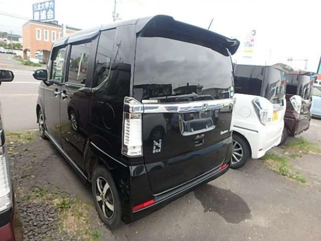 N-BOXカスタムG Lパッケージ　フルセグナビテレビパワースライドドア 2WD 660