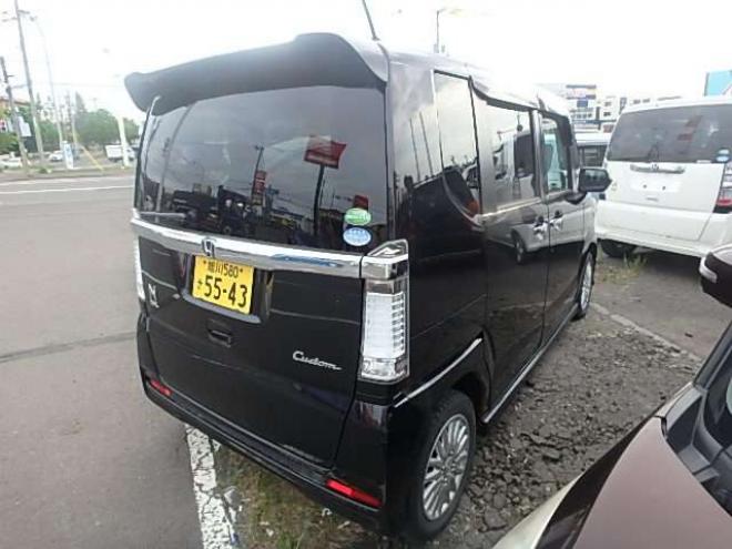 N-BOXカスタムG Lパッケージ　フルセグナビテレビパワースライドドア 2WD 660