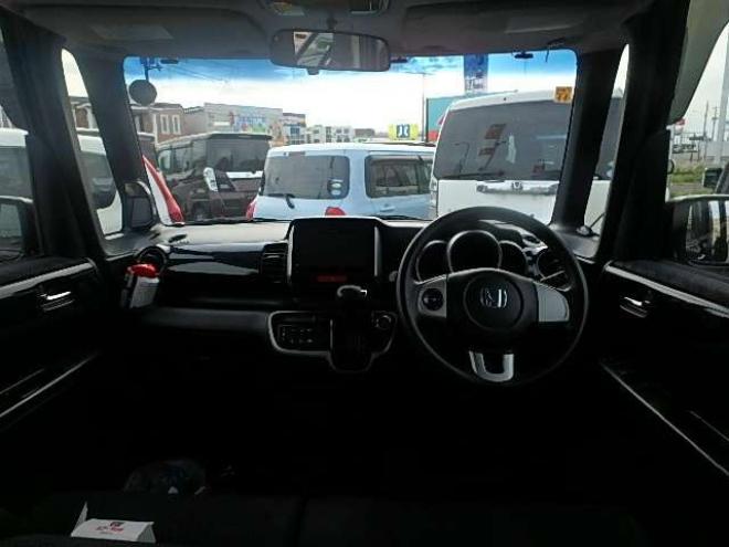 N-BOXカスタムG Lパッケージ　フルセグナビテレビパワースライドドア 2WD 660