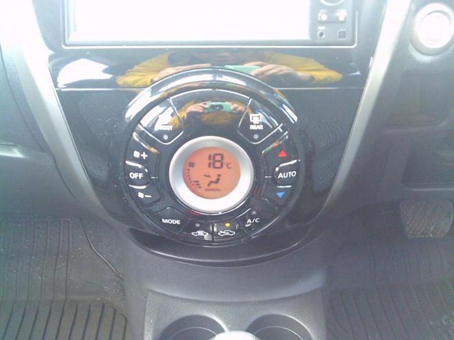 ノートXFOUR 4WD 1200 5Dr