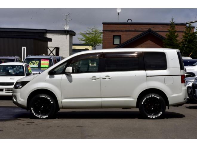 デリカＤ：5　Ｄパワーパッケージ　４ＷＤ　本州仕入　両側パワースライドドア　パドルシフト　社外ナビ／Ｂカメラ／フルセグＴＶ　ＥＴＣ　シートヒーター