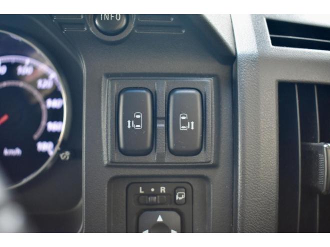 デリカＤ：5　Ｄパワーパッケージ　４ＷＤ　本州仕入　両側パワースライドドア　パドルシフト　社外ナビ／Ｂカメラ／フルセグＴＶ　ＥＴＣ　シートヒーター