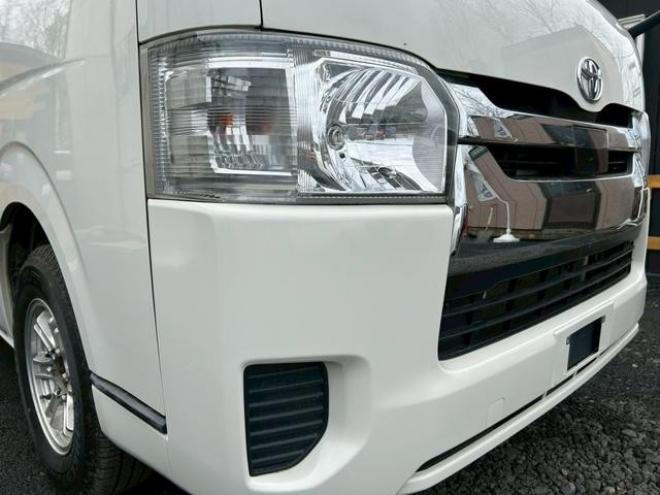 ハイエースバンＤＬ　ＧＬパッケージ　４ＷＤ　ＥＴＣ　バックカメラ　ナビ　レーンアシスト　衝突被害軽減システム　スライドドア　オートマチックハイビーム　電動格納ミラー　ＡＴ　アルミホイール　Ｂｌｕｅｔｏｏｔｈ　ＡＢＳ　ＥＳＣ　エアコン 4WD 2800(D) 4Dr