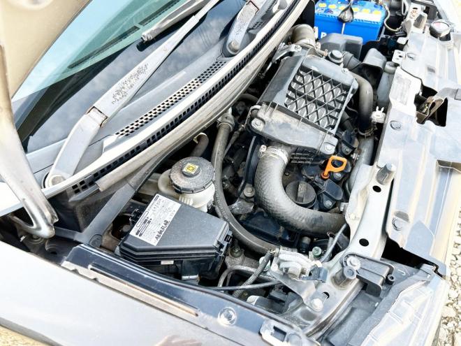 ゼストスパーク660Wターボ 4WD　ローンが不安な方＜優遇ローン＞　寒冷地仕様　社外ナビ　TV　スマートキー