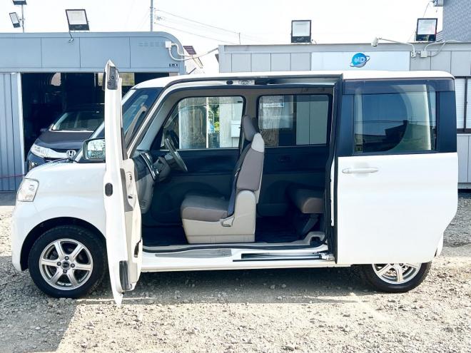 タント660X 4WD　ローンが不安な方＜優遇ローン＞　寒冷地仕様　社外ナビ　フルセグTV　コラム
