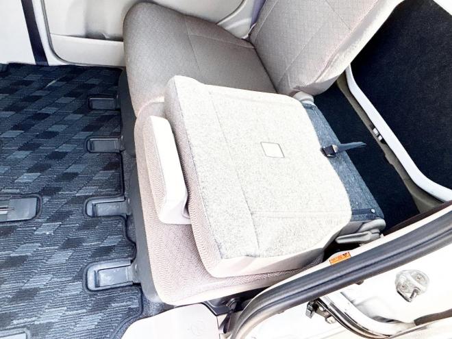 タント660X 4WD　ローンが不安な方＜優遇ローン＞　寒冷地仕様　社外ナビ　フルセグTV　コラム