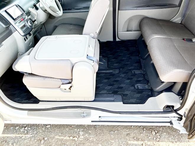 タント660X 4WD　ローンが不安な方＜優遇ローン＞　寒冷地仕様　社外ナビ　フルセグTV　コラム
