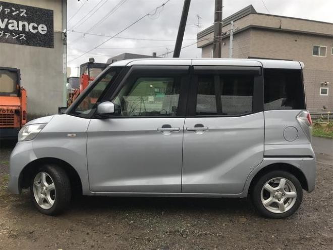 デイズルークスＳ　４ＷＤ　イベント開催値　下げ中！限定プライス　バックカメラ　両側スライドドア　ＴＶ　キーレスエントリー　アイドリングストップ　電動格納ミラー　ベンチシート　ＣＶＴ　ＡＢＳ　アルミホイール　衝突安全ボデ 4WD 660 5Dr