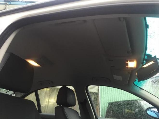 BMW３シリーズ ３２０ｉ　ハイラインパッケージ　ＥＴＣ　ナビ　ＴＶ　アルミホイール　ＨＩＤ　パワーシート　革シート　シートヒーター　ＡＴ　ＡＢＳ　ＣＤ　エアコン　パワーステアリング　パワーウィンドウ 2WD 2000 4Dr