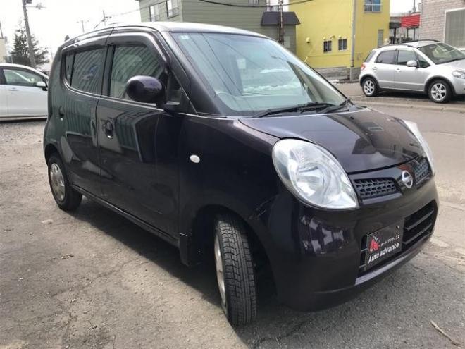 モコＥ　ＦＯＵＲ　４ＷＤ　スマートキー　シートヒーター　ベンチシート　ＡＴ　盗難防止システム　ＡＢＳ　ＣＤ　衝突安全ボディ　エアコン 4WD 660 5Dr