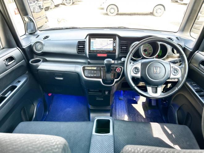 N-BOX660GターボSSパッケージ 4WD　ローンが不安な方＜優遇ローン＞　寒冷地仕様　純正ナビ　フルセグTV　ETC