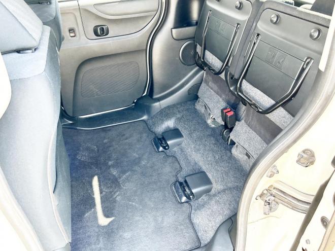 N-BOX660GターボSSパッケージ 4WD　ローンが不安な方＜優遇ローン＞　寒冷地仕様　純正ナビ　フルセグTV　ETC