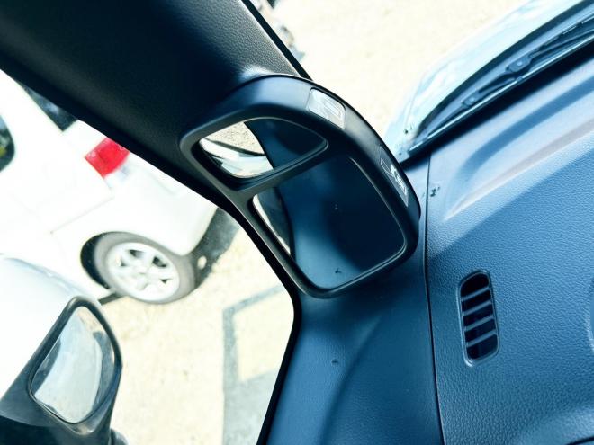 N-BOX660GターボSSパッケージ 4WD　ローンが不安な方＜優遇ローン＞　寒冷地仕様　純正ナビ　フルセグTV　ETC